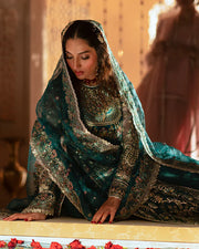 Zevk Bushra Paracha | Sundas Rani